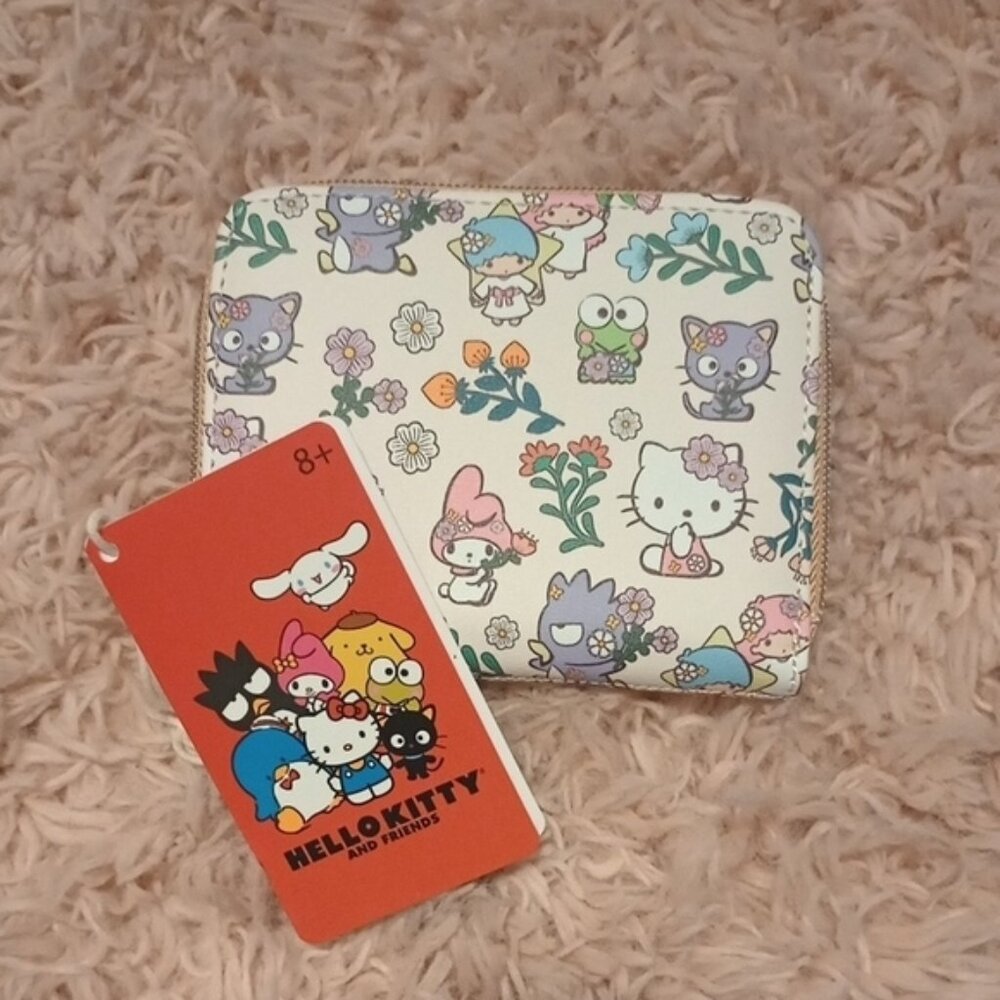 Hello Kitty And Friends Floral Mini Zipper Wallet - Picture 5 of 5
